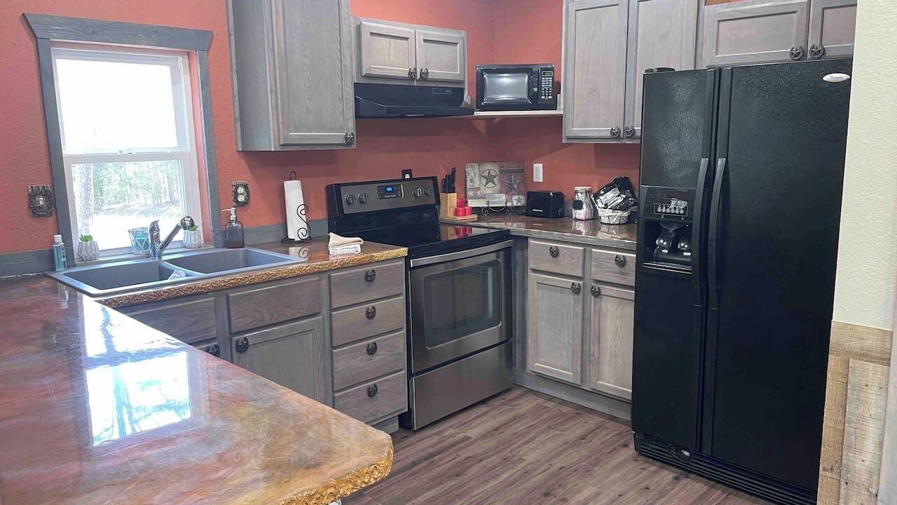 Photo of Kitchen in Eminence