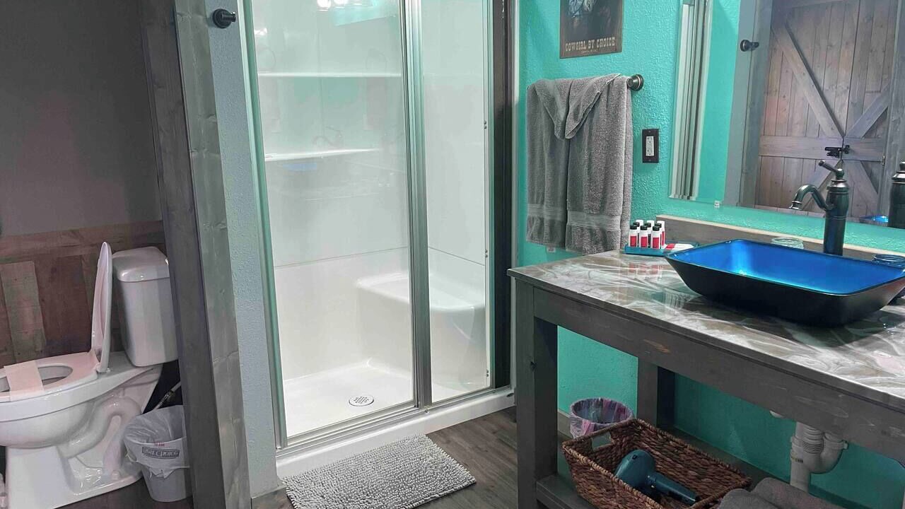 Photo of Bathroom in Eminence