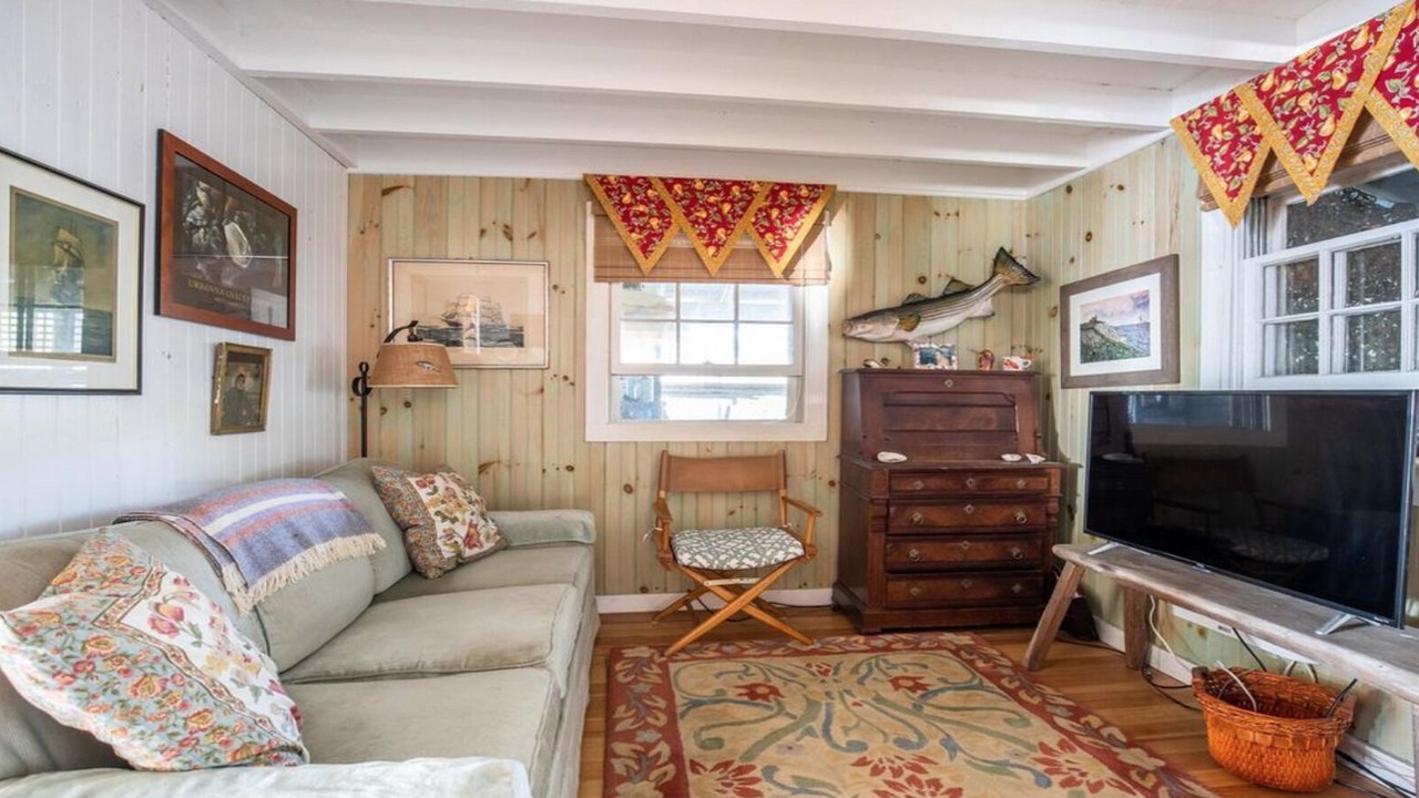 Photo of Livingroom in East Chop