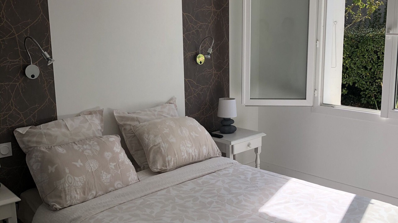 Photo of Bedroom in Le Chateau-d'Oleron
