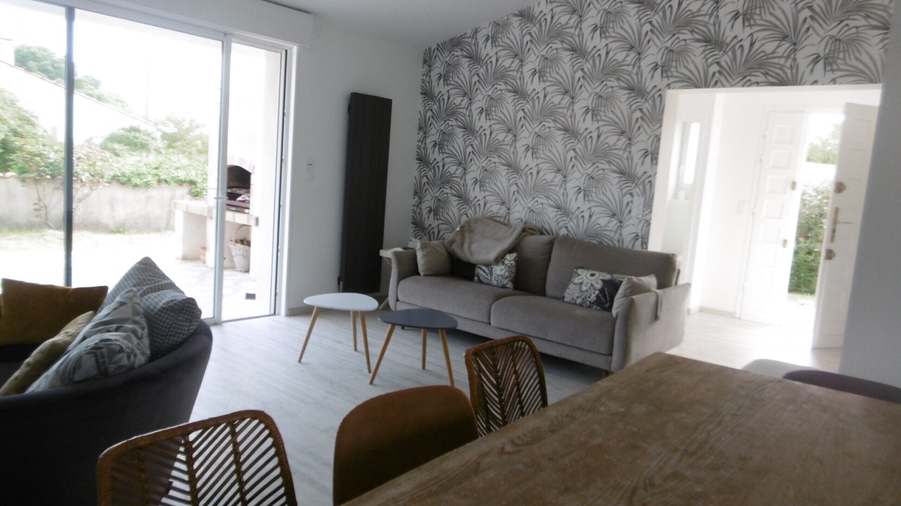 Photo of Livingroom in Le Chateau-d'Oleron