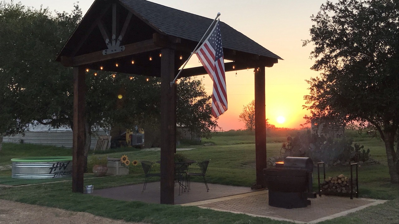 Photo of Outdoor in Waelder