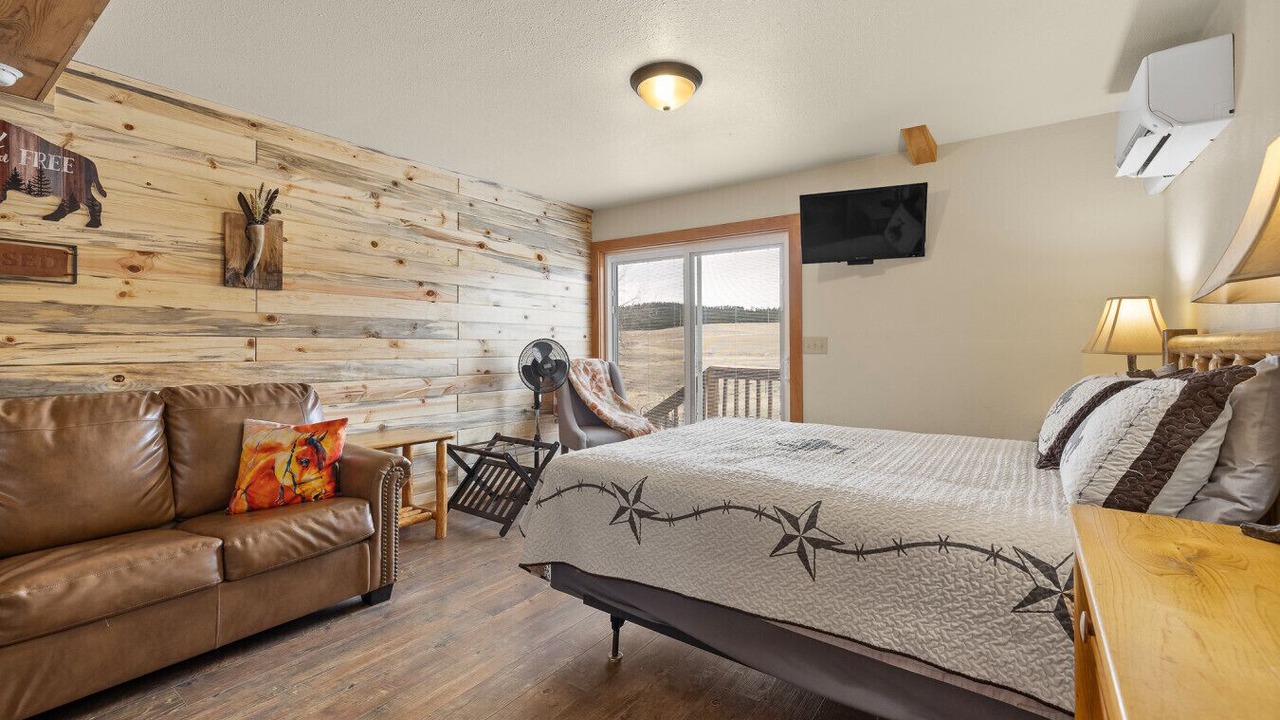 Photo of Bedroom in Hermosa