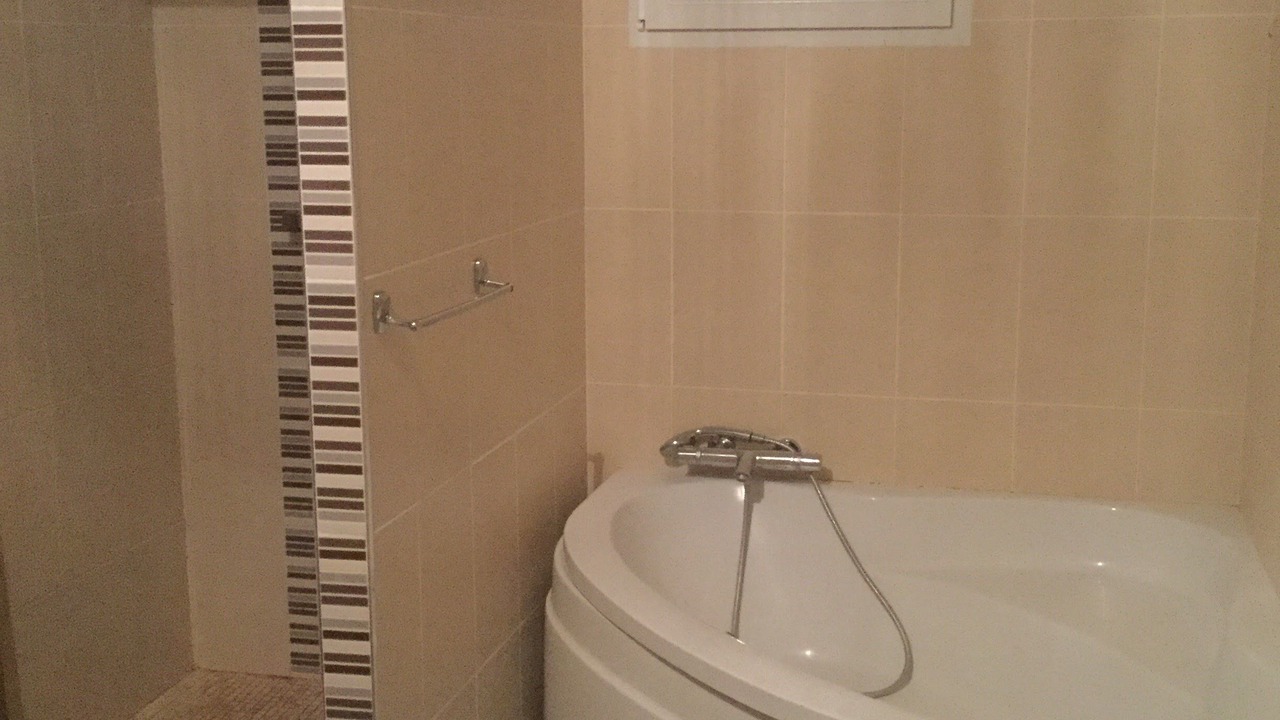 Photo of Bathroom in Saint-Paul-Trois-Chateaux