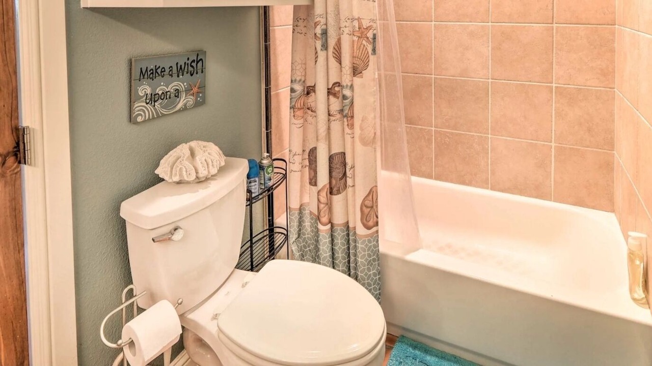 Photo of Bathroom in Port O Connor