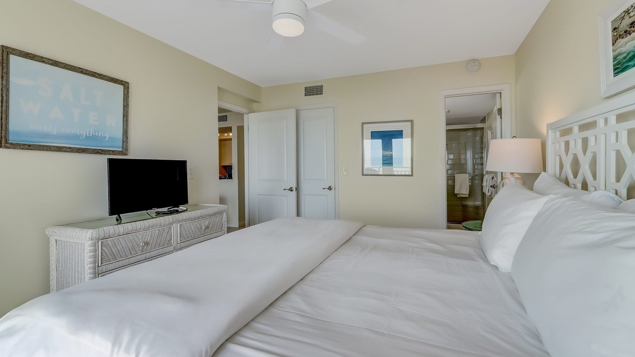 Photo of Bathroom in Fernandina Beach