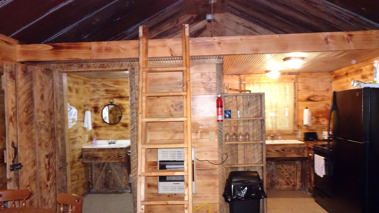 Photo of Livingroom in Pittsburg