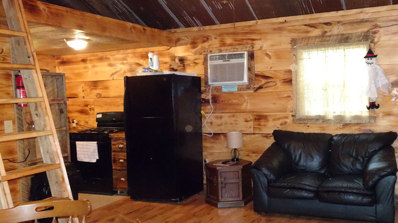 Photo of Livingroom in Pittsburg