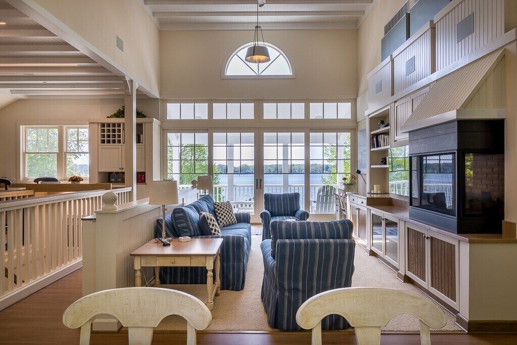 Photo of Livingroom in Delavan Lake