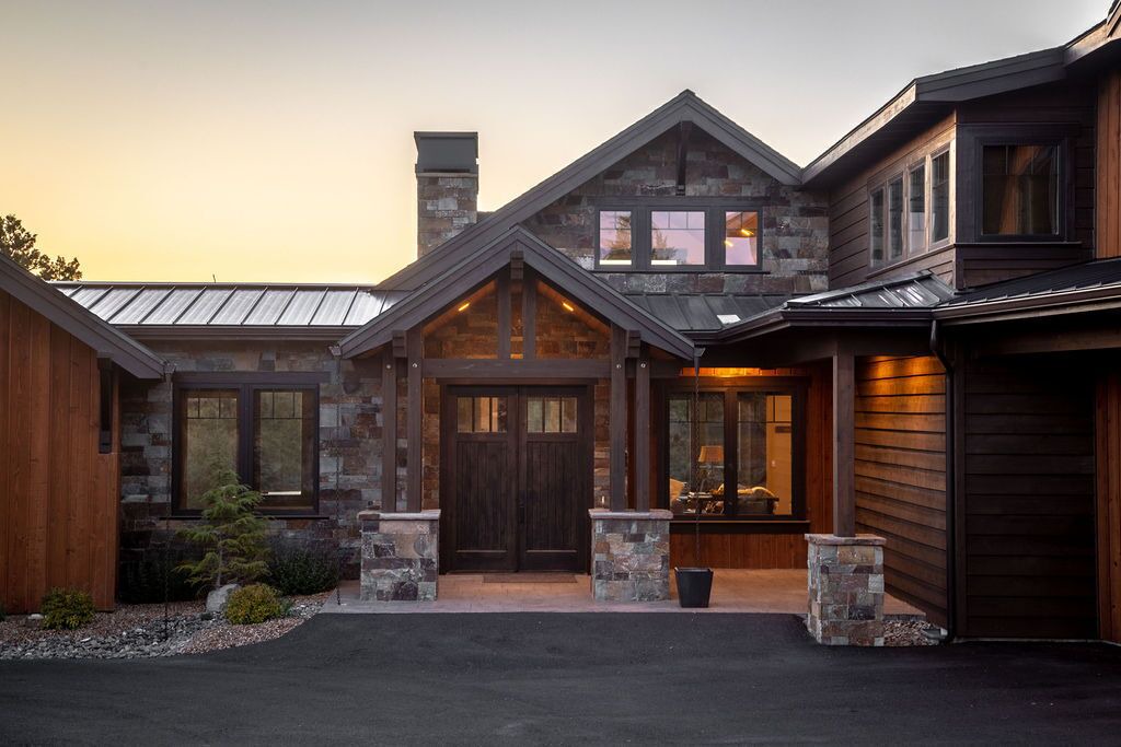 Photo of Outdoor in Powell Butte