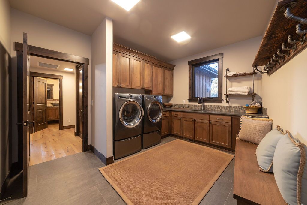 Photo of Others in Powell Butte