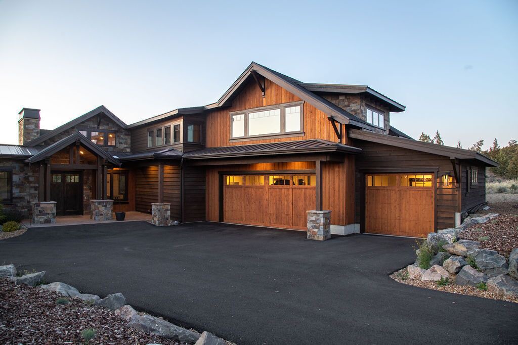 Photo of Outdoor in Powell Butte