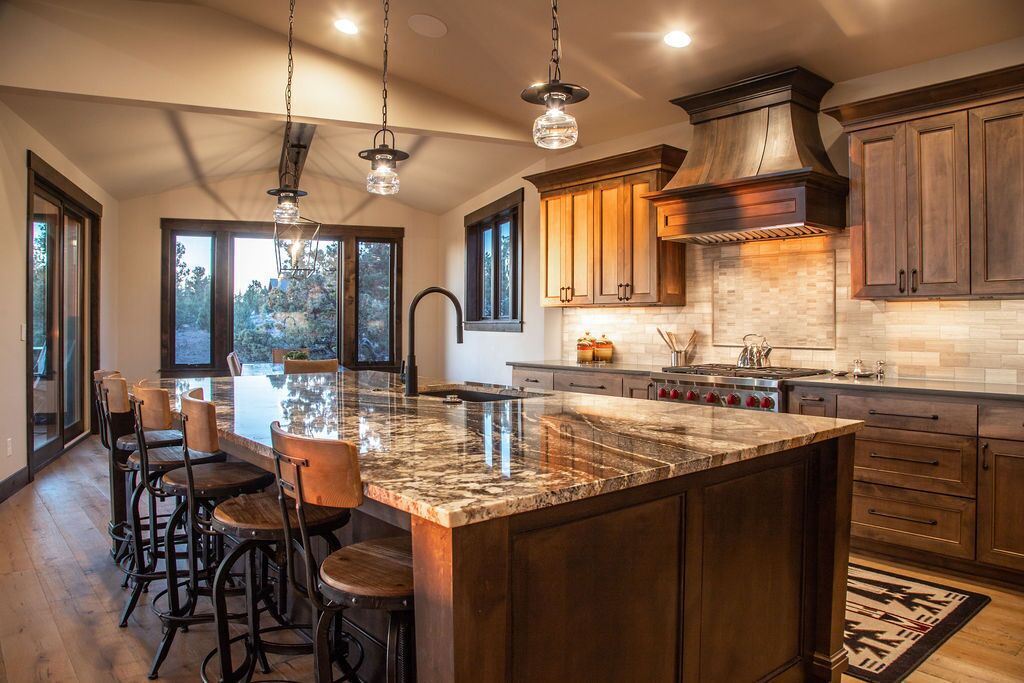 Photo of Kitchen in Powell Butte