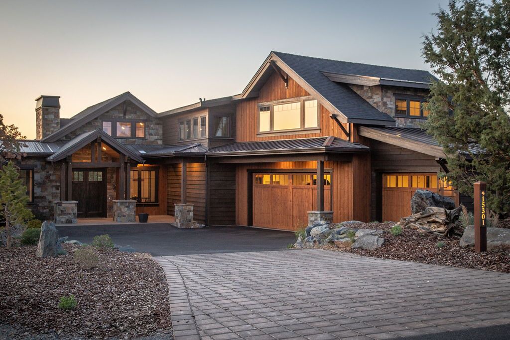 Photo of Outdoor in Powell Butte