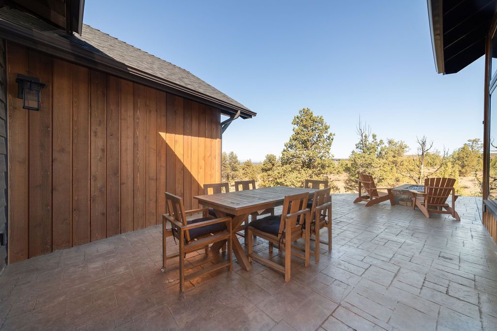 Photo of Outdoor in Powell Butte