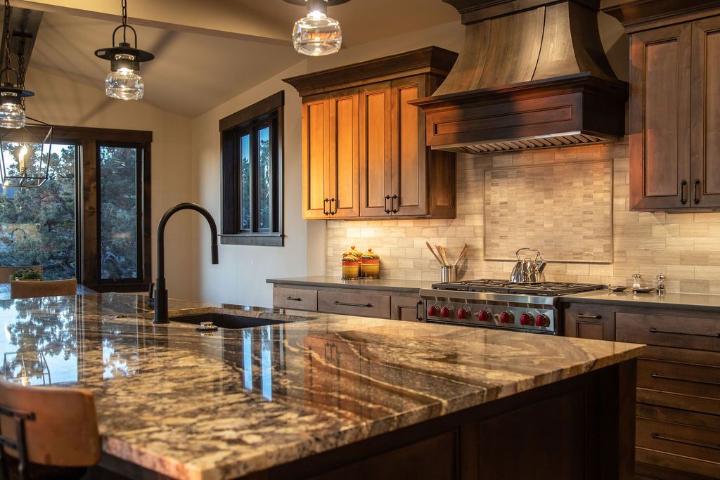 Photo of Kitchen in Powell Butte