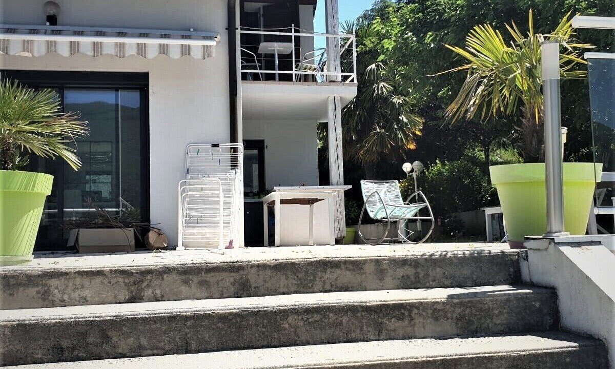 Photo of Patio Balcony in Brison-Saint-Innocent