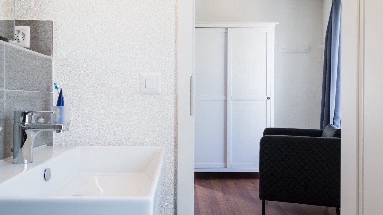 Photo of Bedroom in District 9