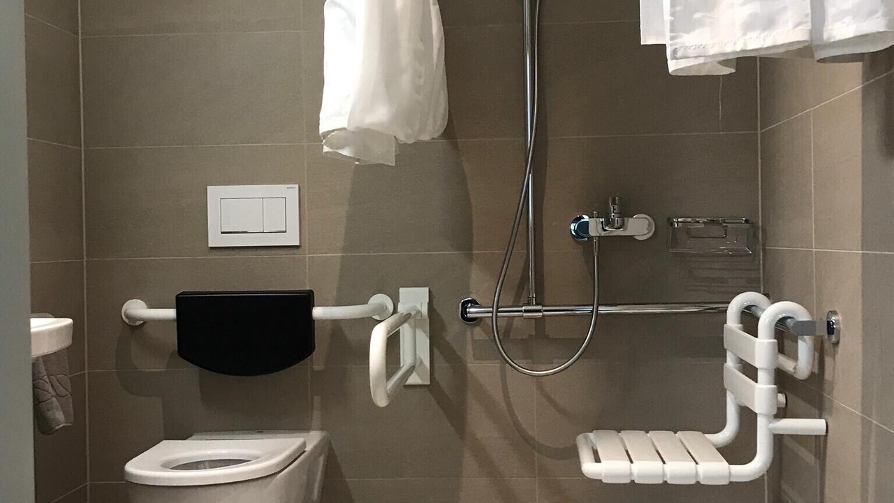 Photo of Bathroom in Basel City Centre