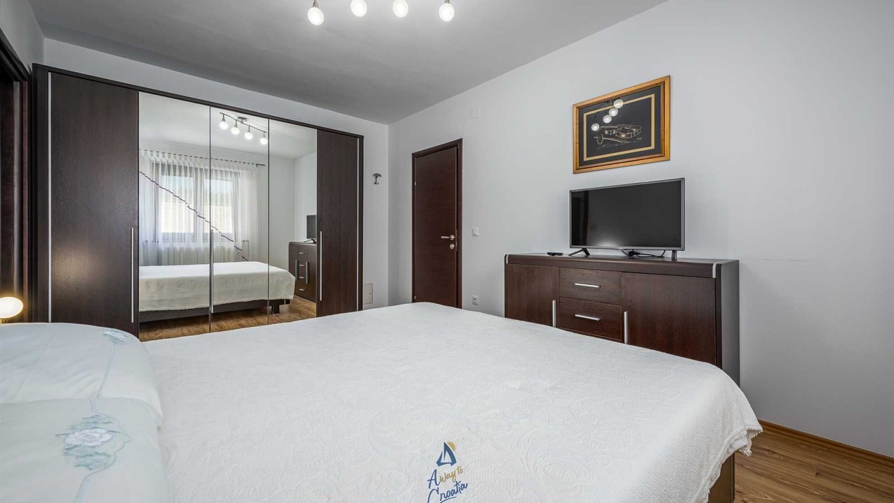 Photo of Bedroom in Tinjan