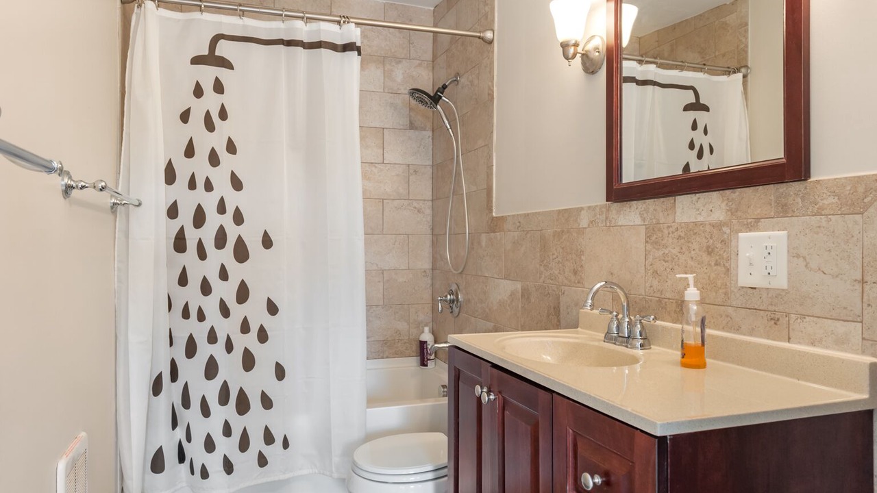 Photo of Bathroom in East Somerville