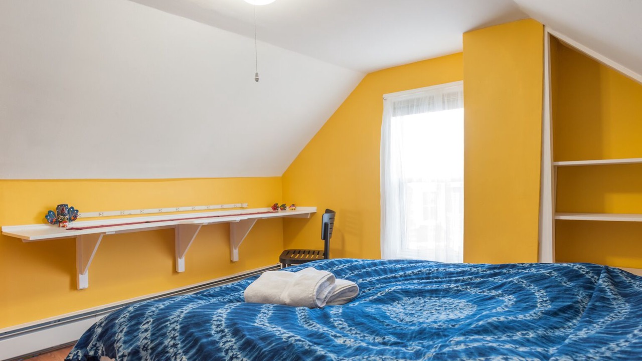 Photo of Bedroom in East Somerville