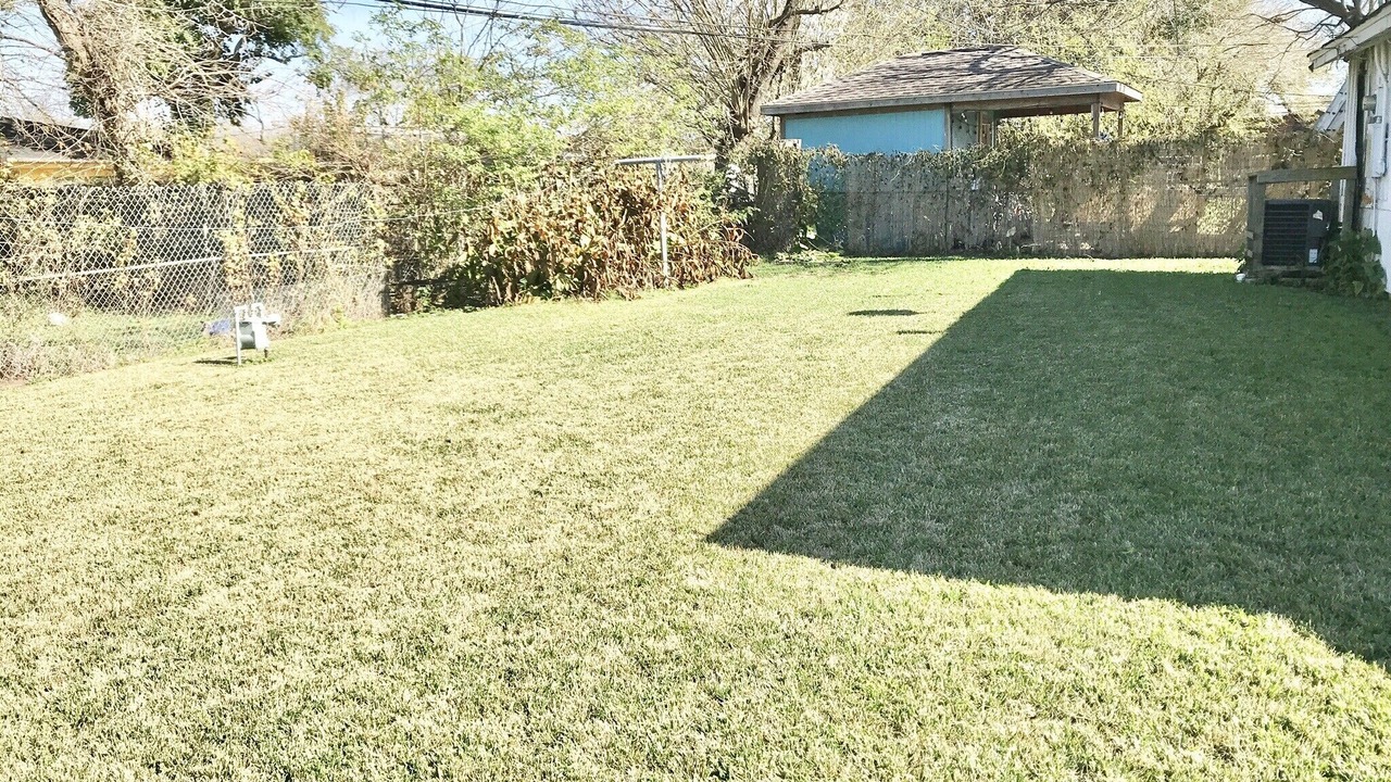 Photo of Outdoor in Kempwood