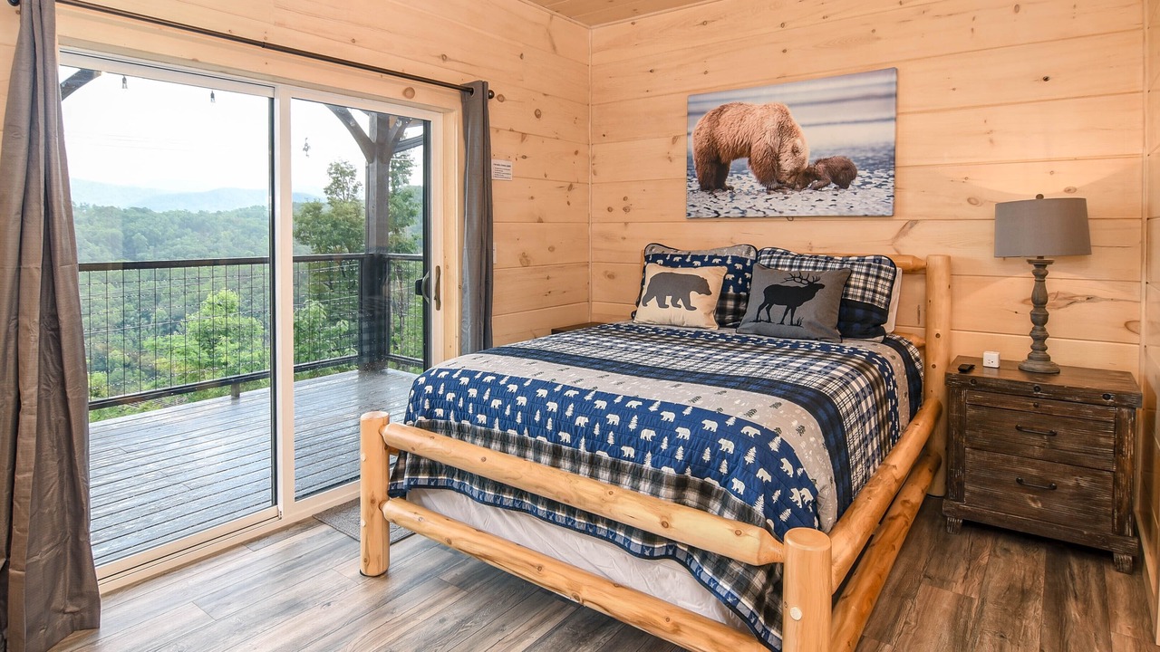 Photo of Bedroom in Cottage Gardens