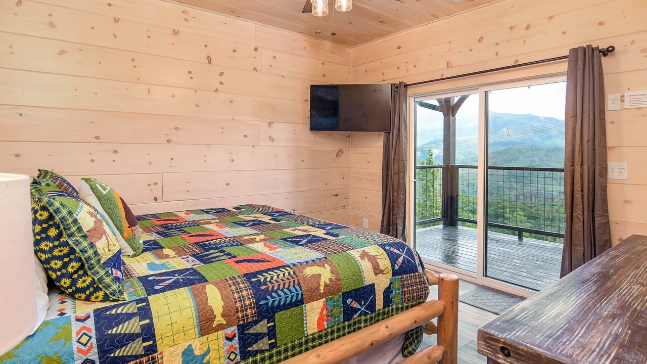 Photo of Bedroom in Cottage Gardens