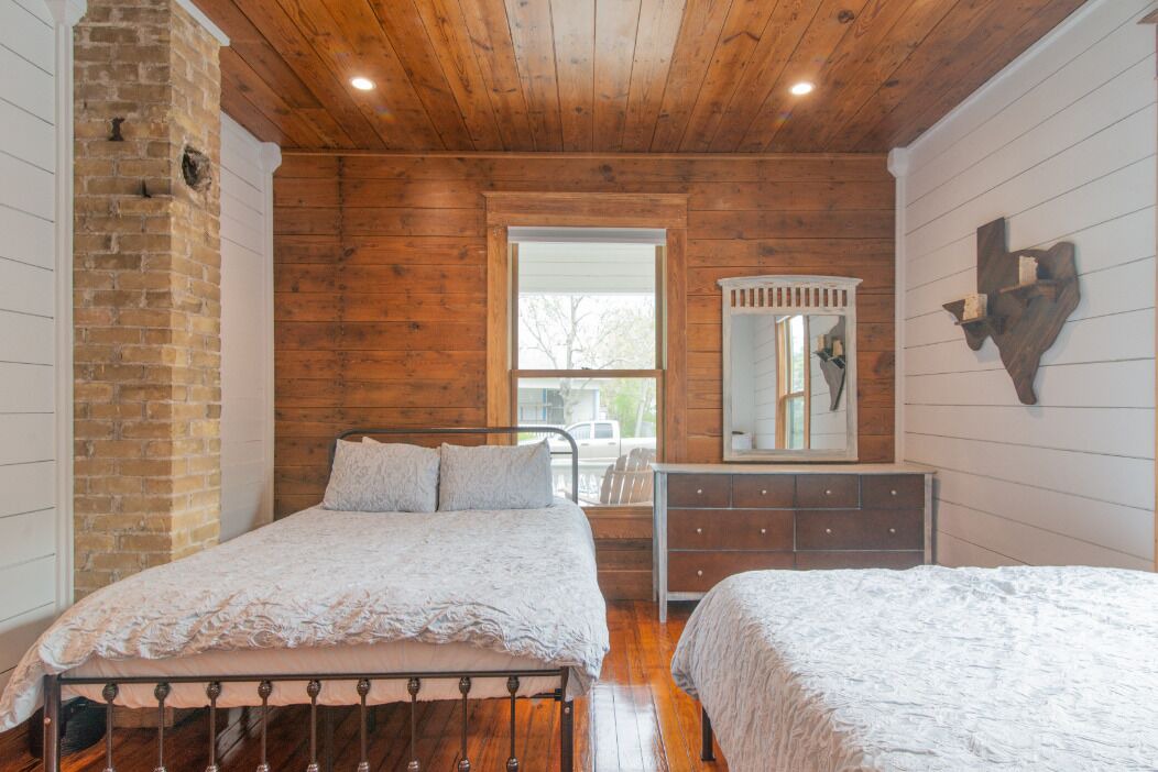 Photo of Bedroom in East Cesar Chavez
