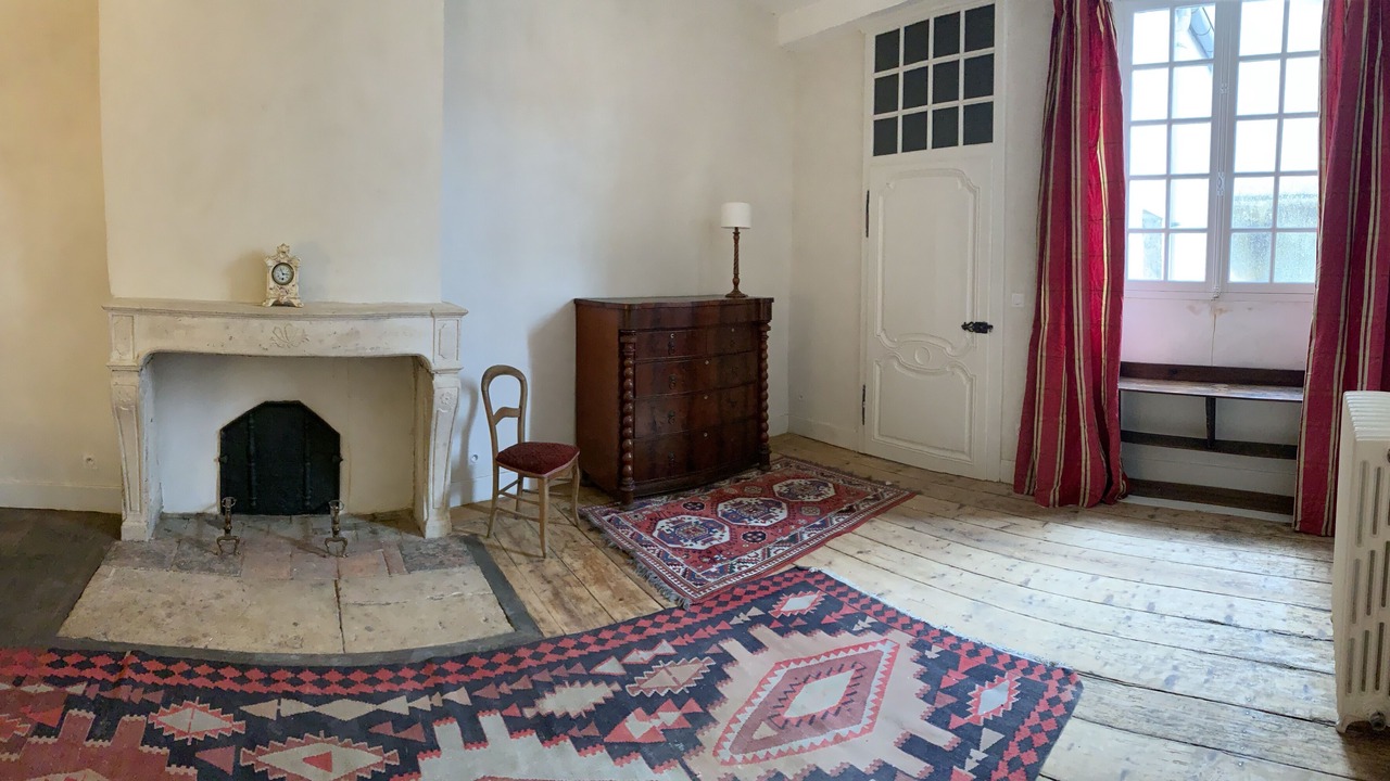 Photo of Others in Framont