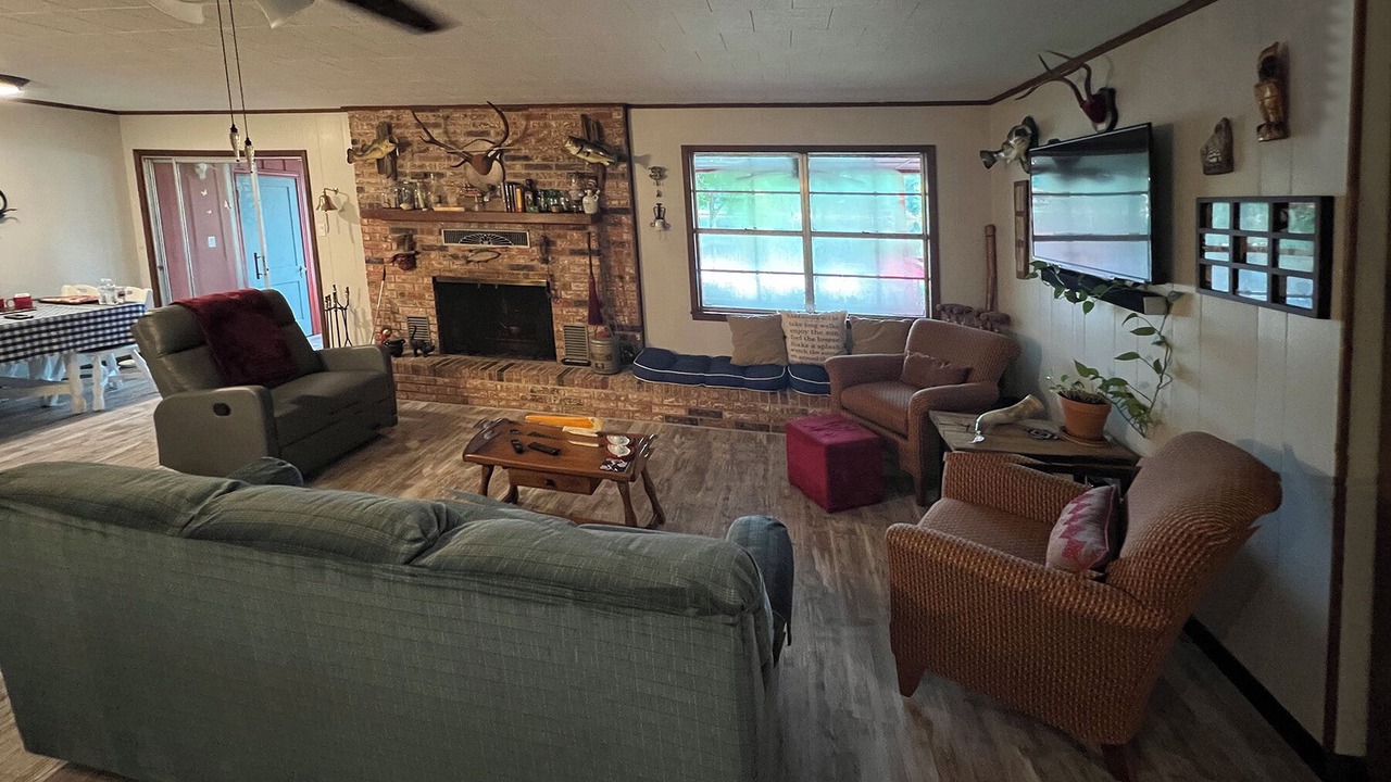 Photo of Others in Hillister