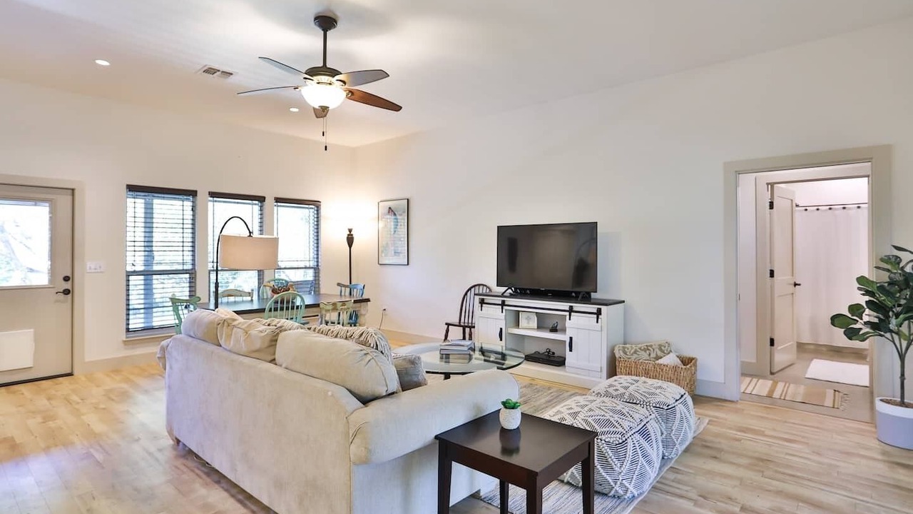 Photo of Livingroom in Kerrville