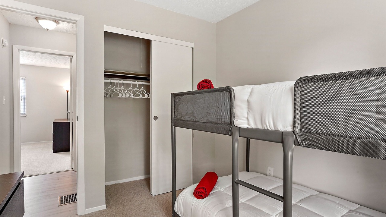 Photo of Bedroom in Gahanna