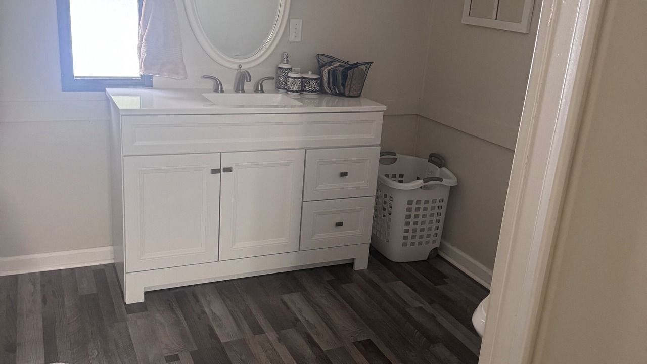 Photo of Others in Cobb