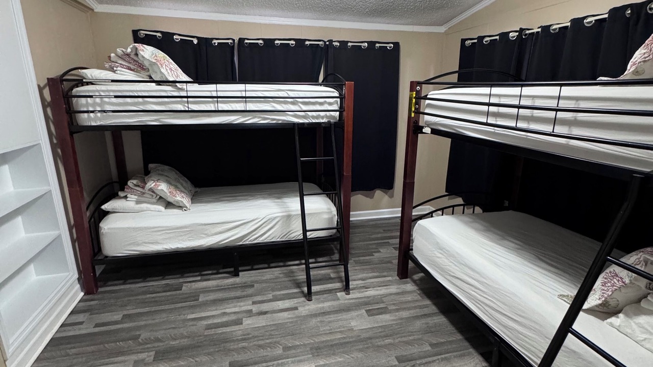 Photo of Others in Cobb