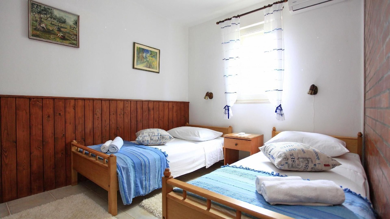 Photo of Bedroom in Potirna