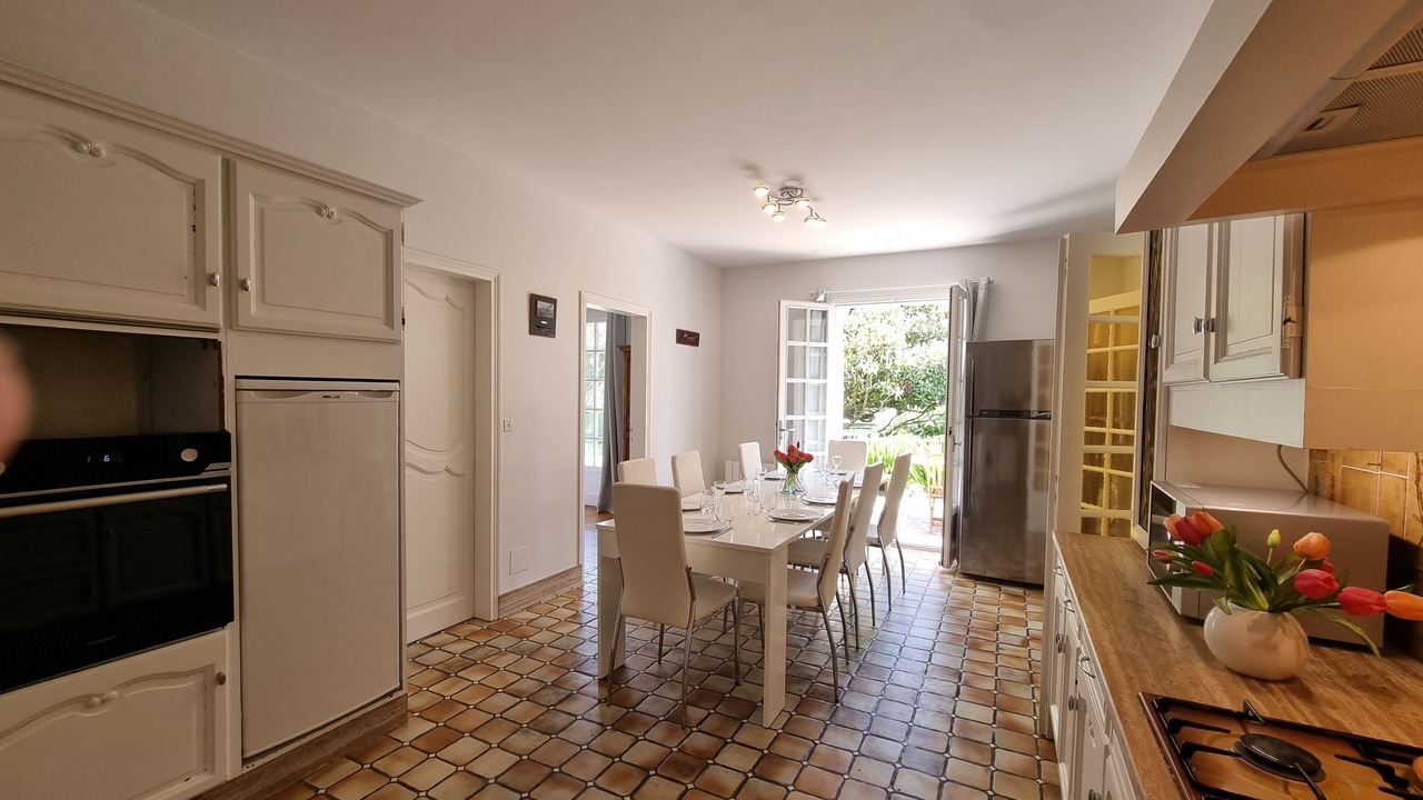 Photo of Kitchen in Saint-Jouan-des-Guerets