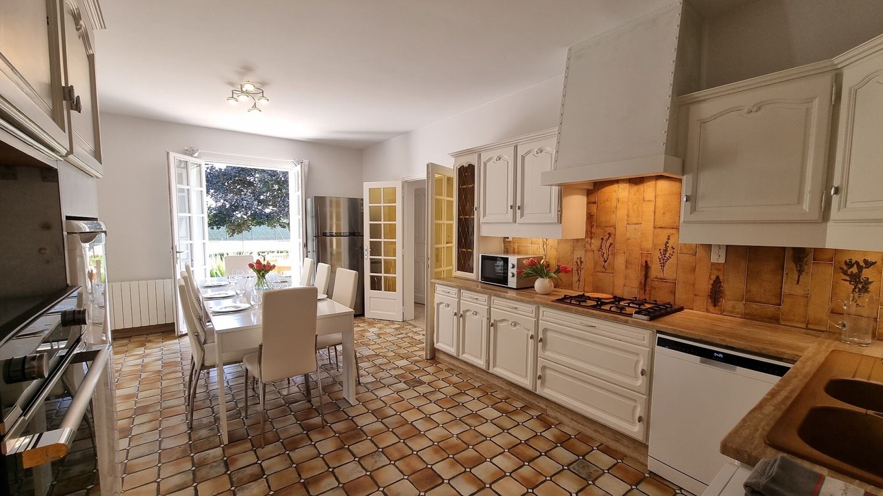 Photo of Kitchen in Saint-Jouan-des-Guerets