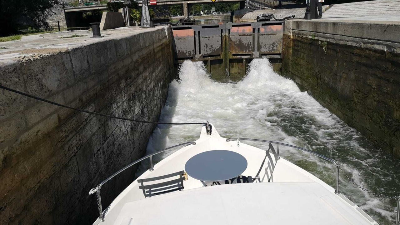 Photo of Outdoor in Saint-Usage