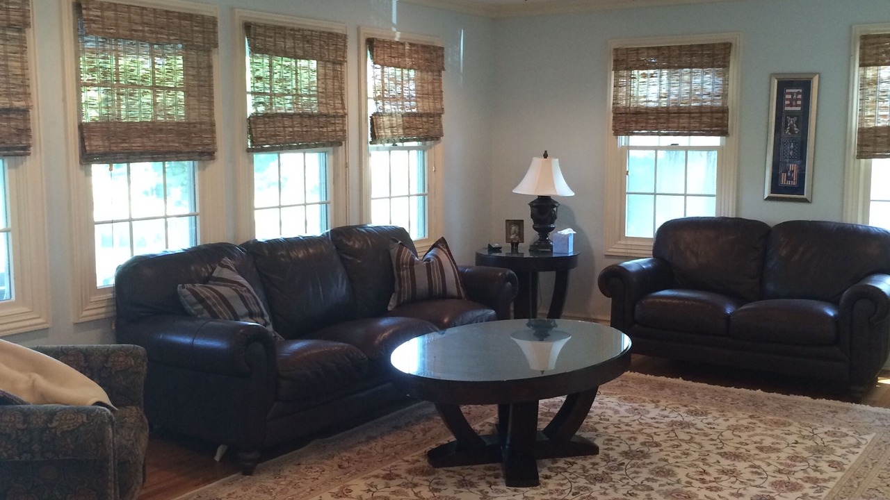 Photo of Livingroom in Spring Lake