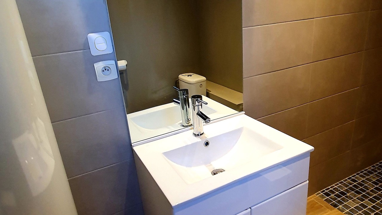 Photo of Bathroom in Fleury-les-Aubrais
