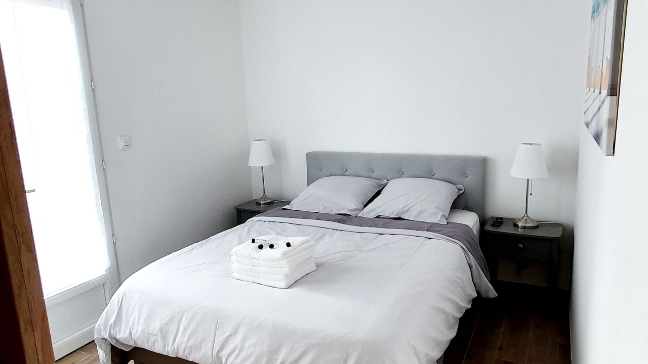 Photo of Bedroom in Fleury-les-Aubrais