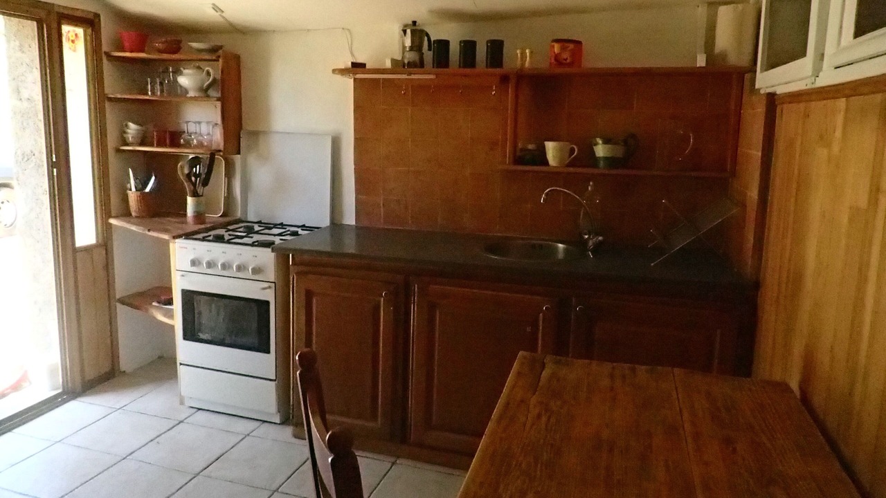 Photo of Kitchen in Castellet-les-Sausses