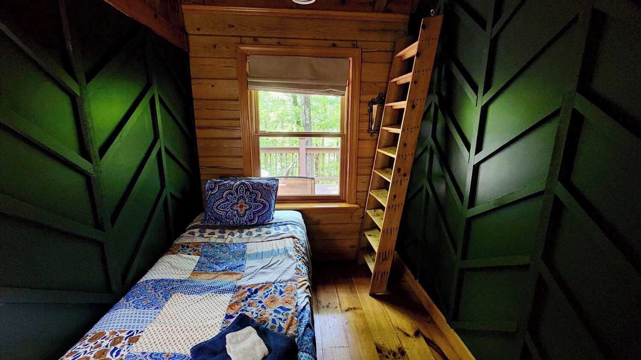 Photo of Bedroom in Wildwood