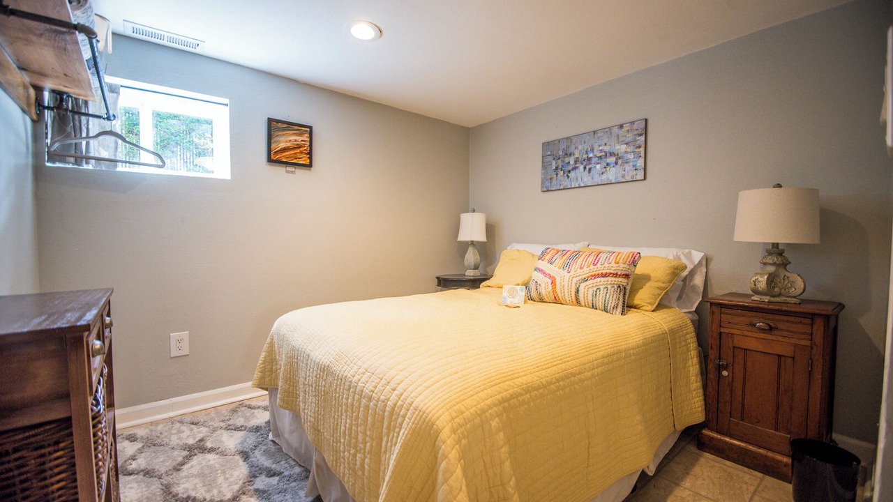 Photo of Bedroom in Central Area