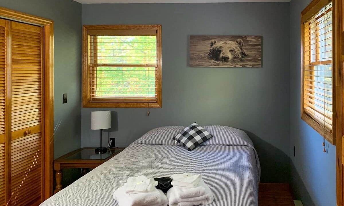Photo of Bedroom in Johnsburg