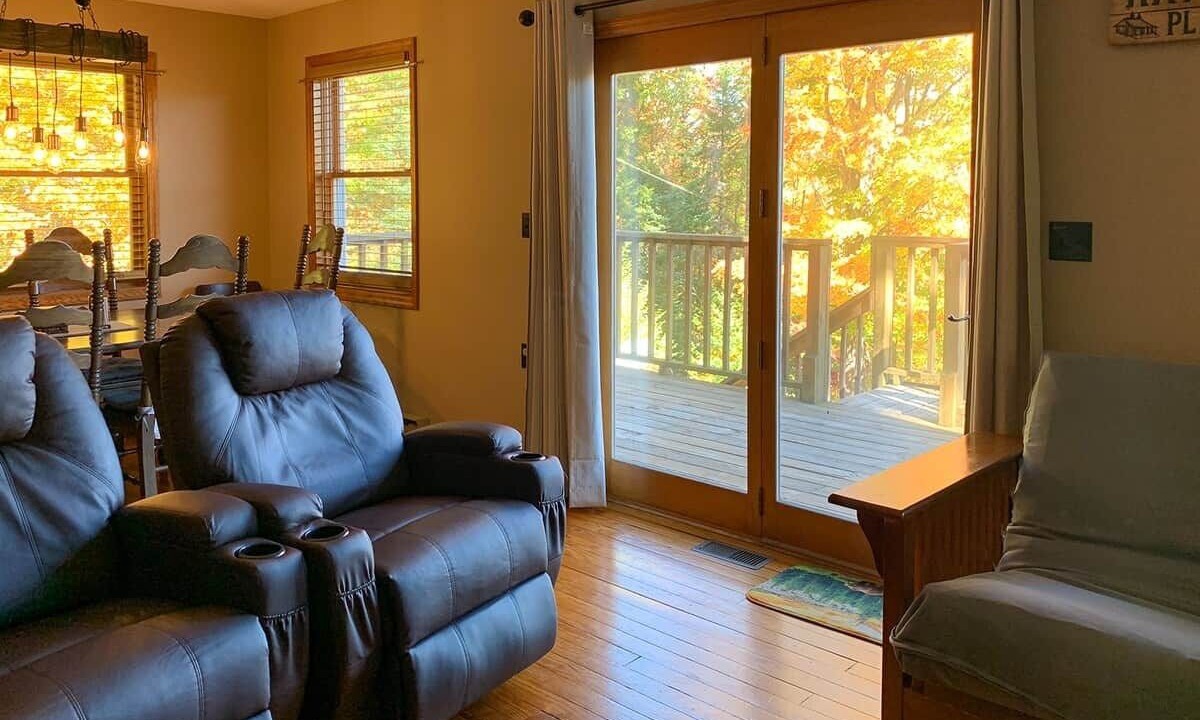 Photo of Livingroom in Johnsburg
