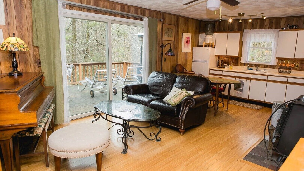 Photo of Livingroom in Kerhonkson