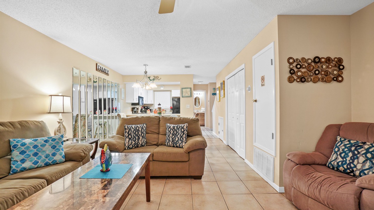 Photo of Livingroom in West Panama City Beach